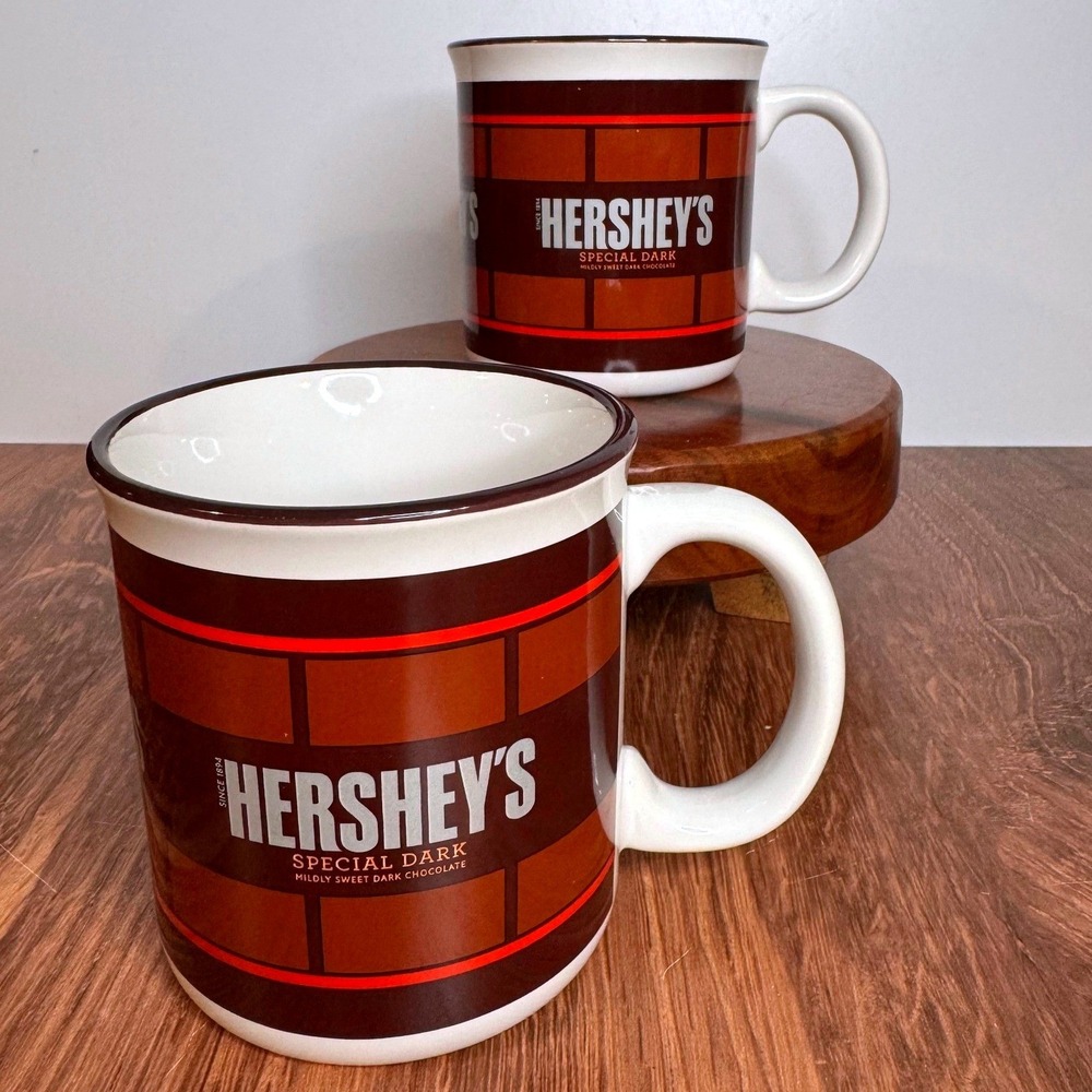 Set‎ of 2 VTG Hershey's Special Dark Chocolate Bar Mugs